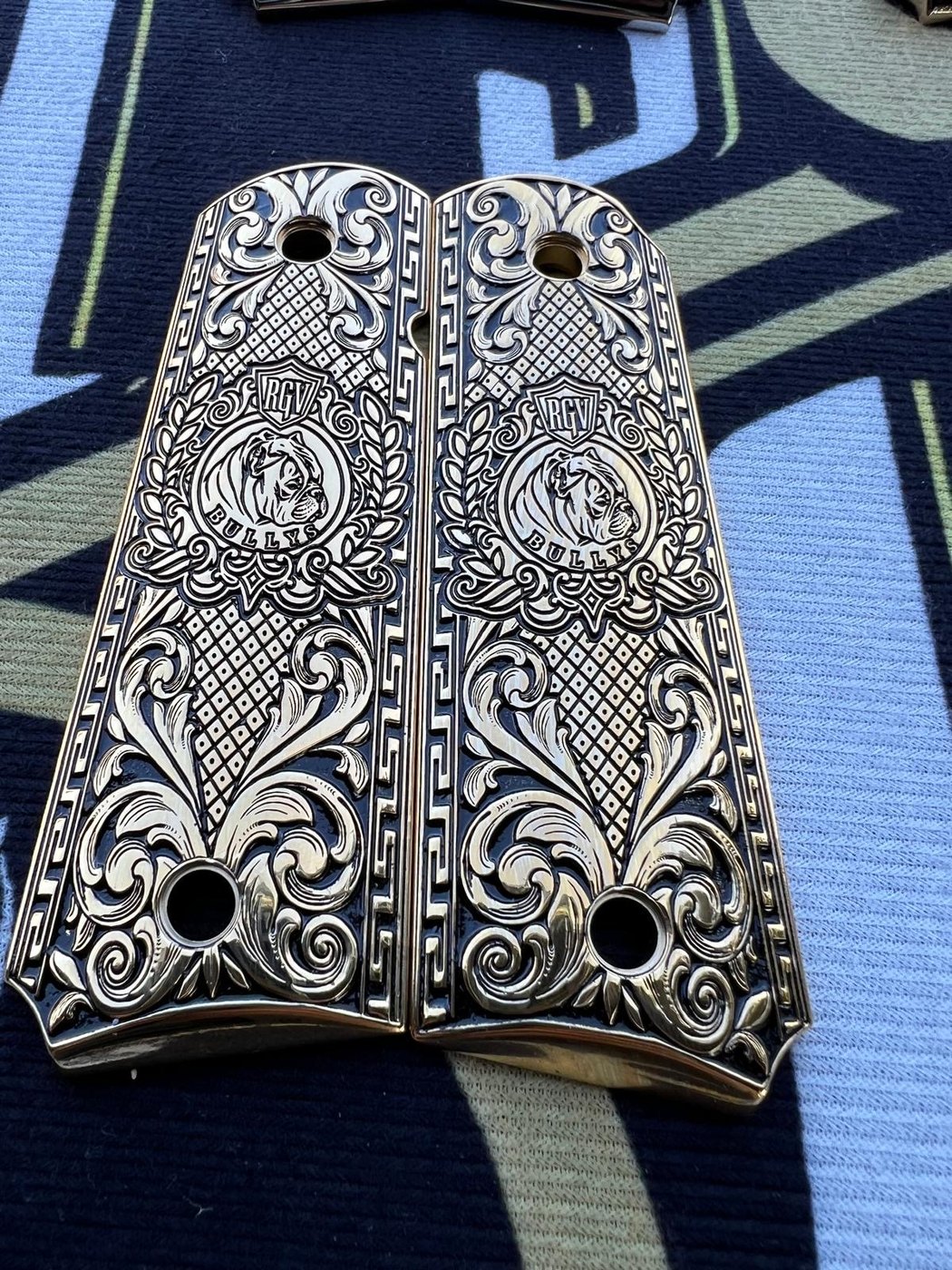 Custom engraved grip example 6