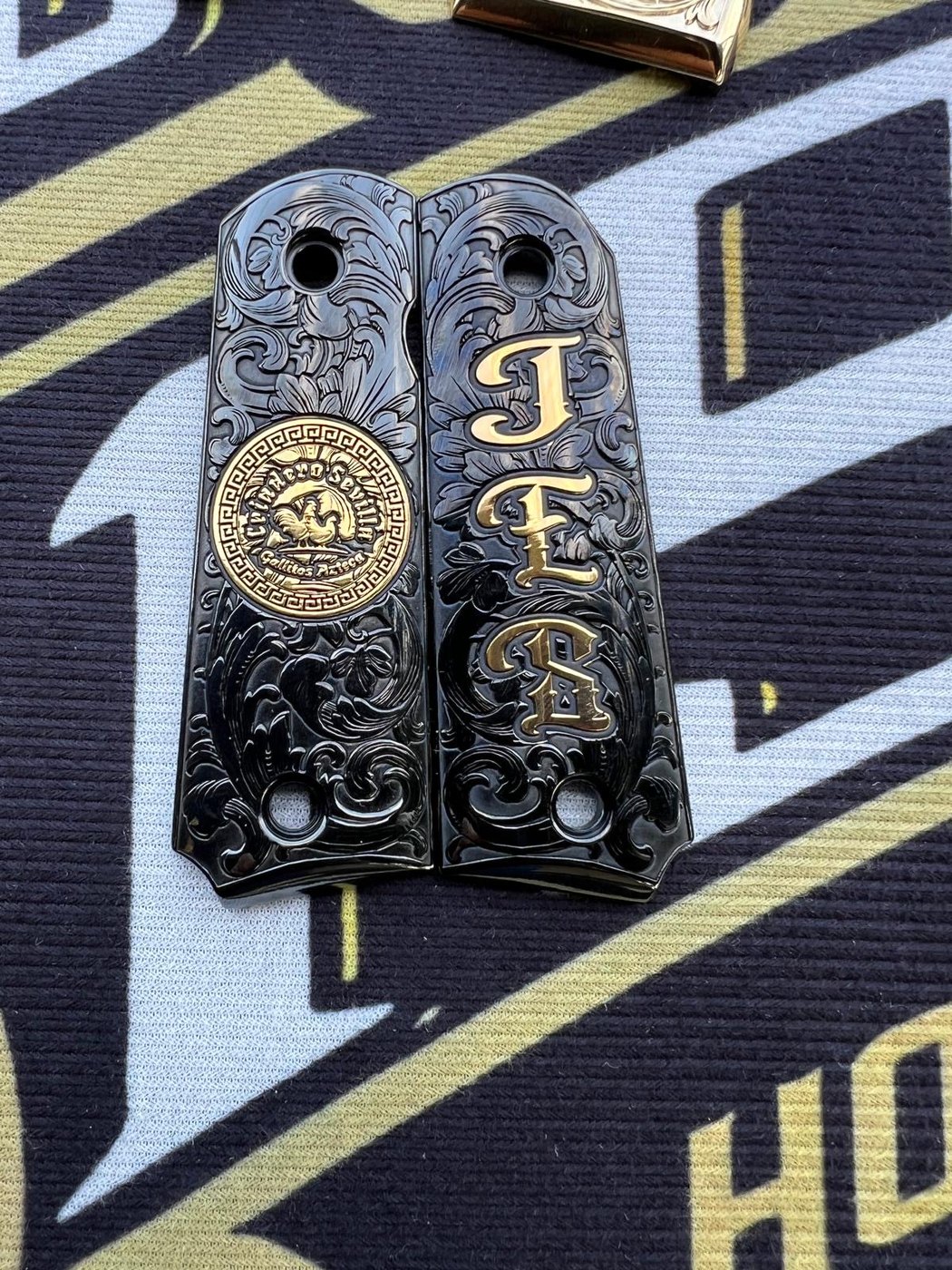 Custom engraved grip example 8