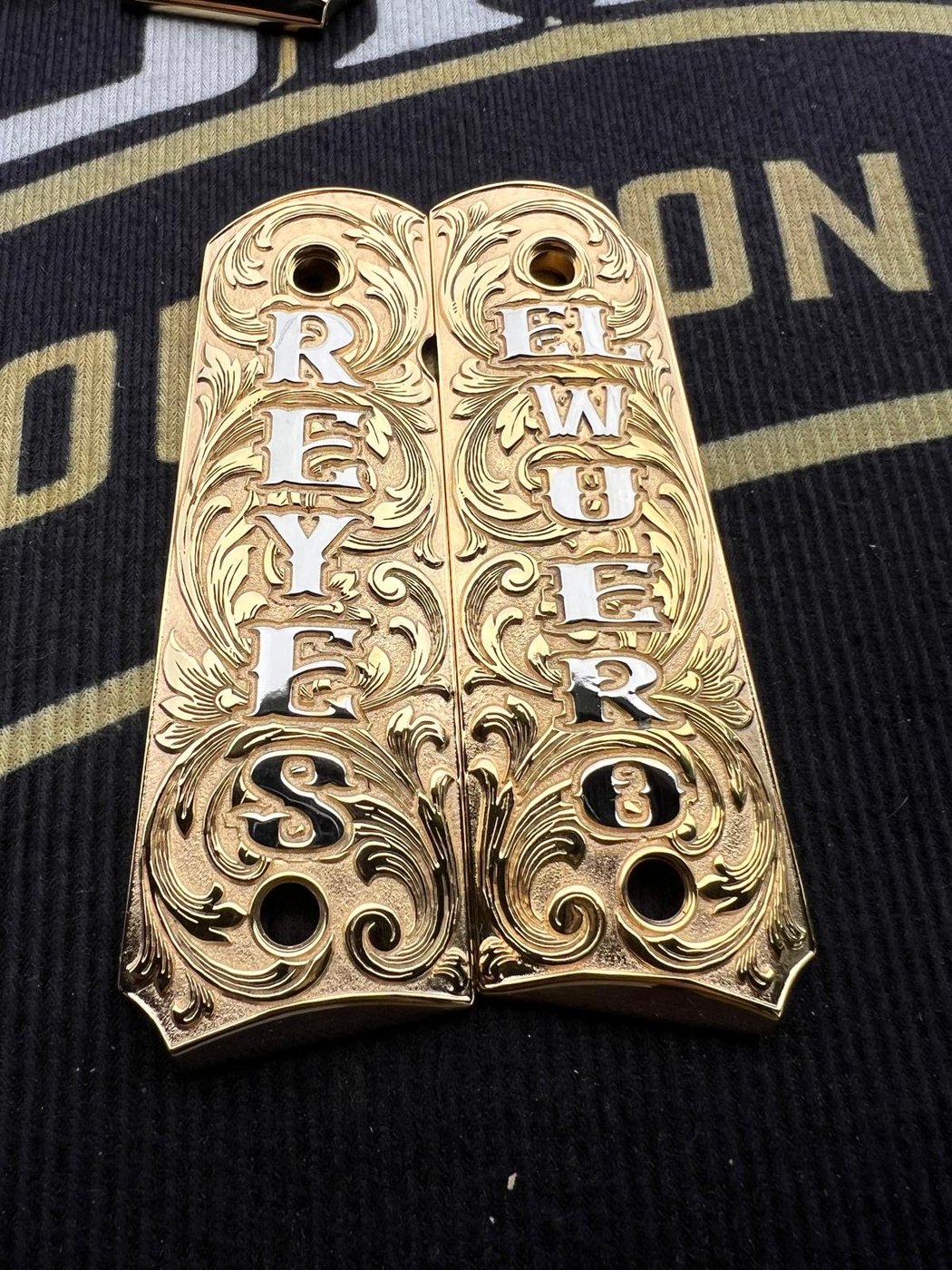 Custom engraved grip example 19